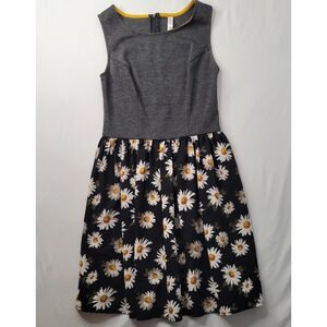 Xhilaration Girls Dress Small Gray Top Black Daisy Floral Print Back to‎ School